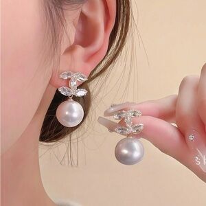 Elegant Silver Pearl Drop Earrings